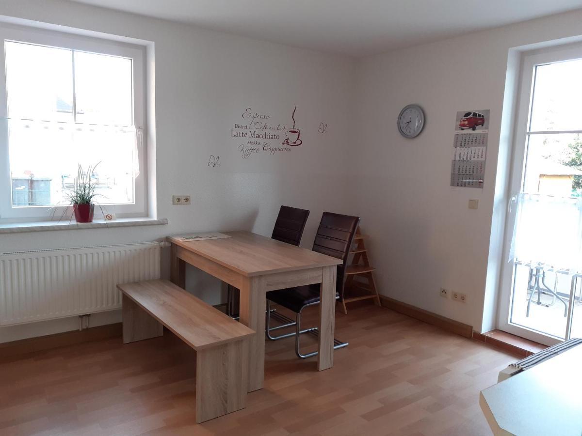 Ferienwohnung - August-Bebel-Str. 19 Oelsnitz  المظهر الخارجي الصورة